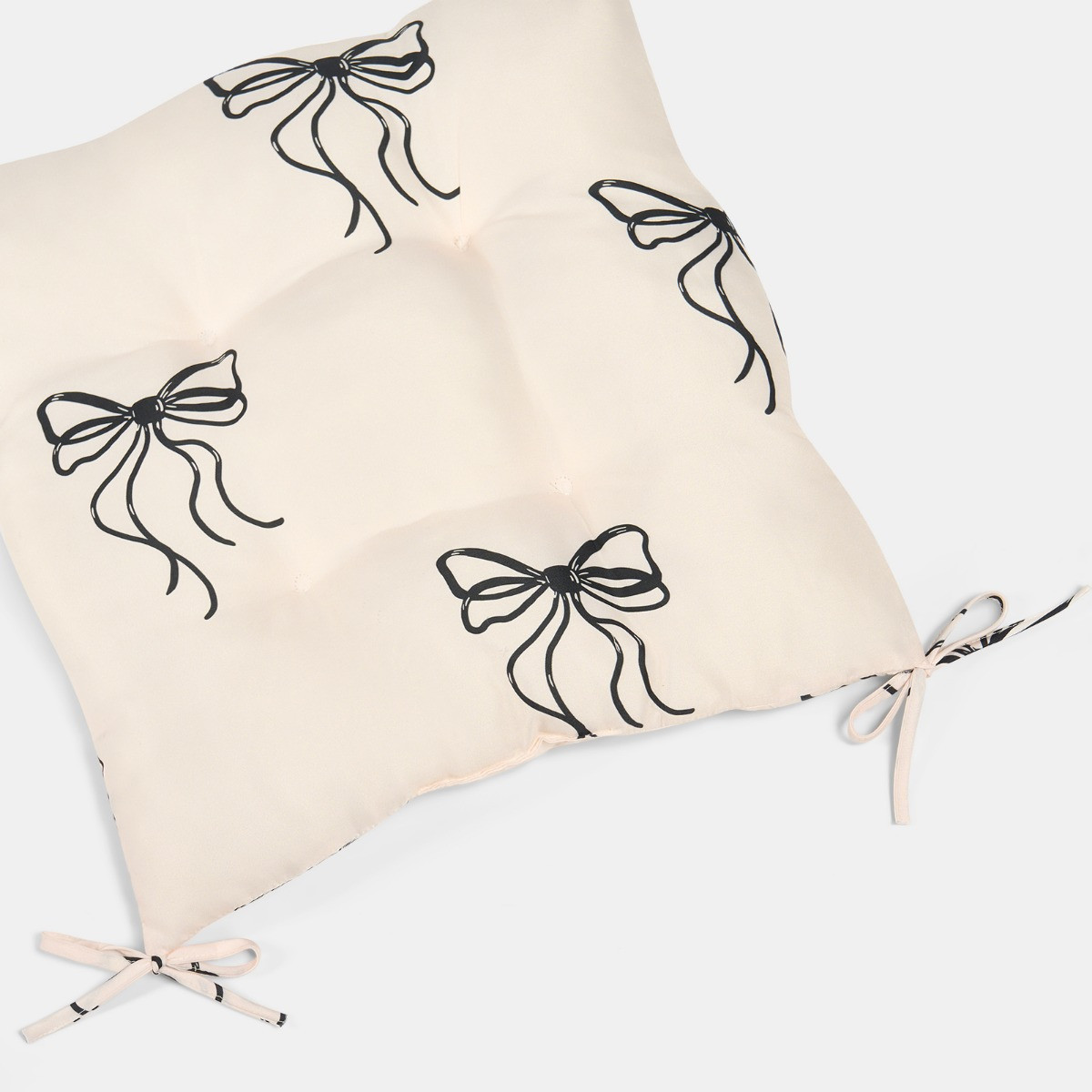 OHS Indoor/Outdoor Bow Print Seat Pads, Monochrome - 40 x 40cm>