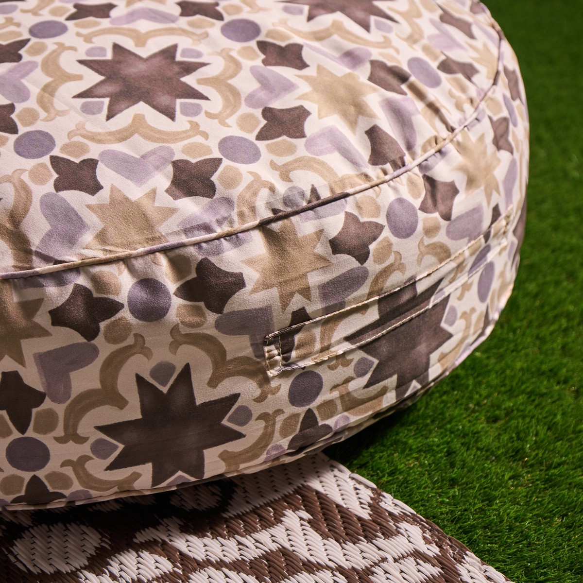 OHS Indoor/Outdoor Tile Print Round Filled Cushion - Natural>
