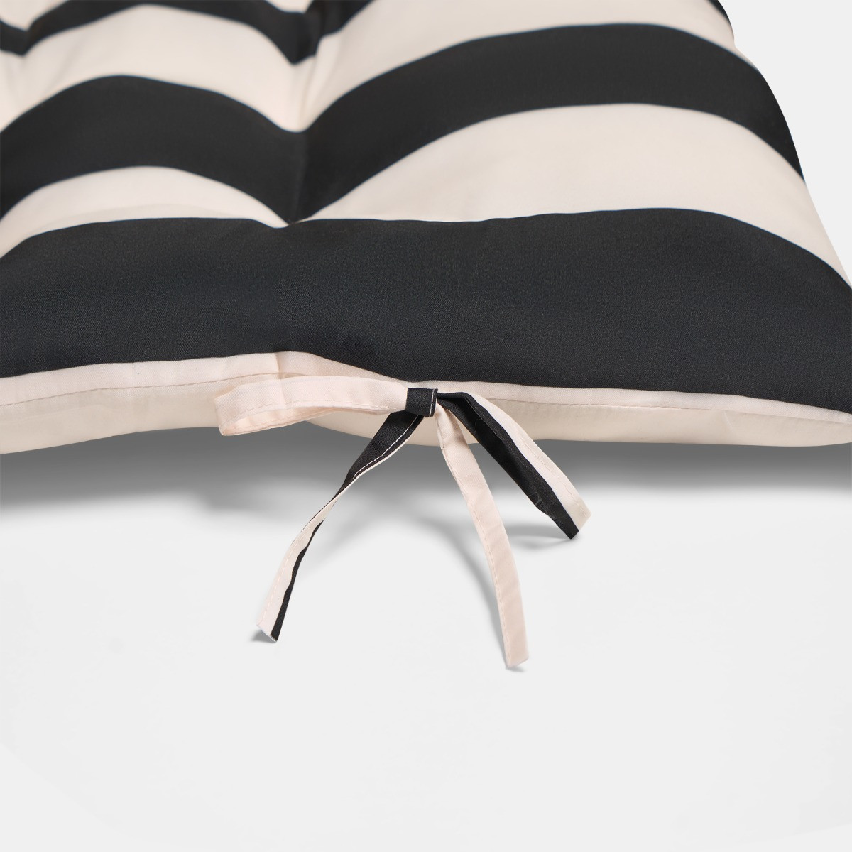 OHS Stripe Print Gravity Chair Cushion - Monochrome>