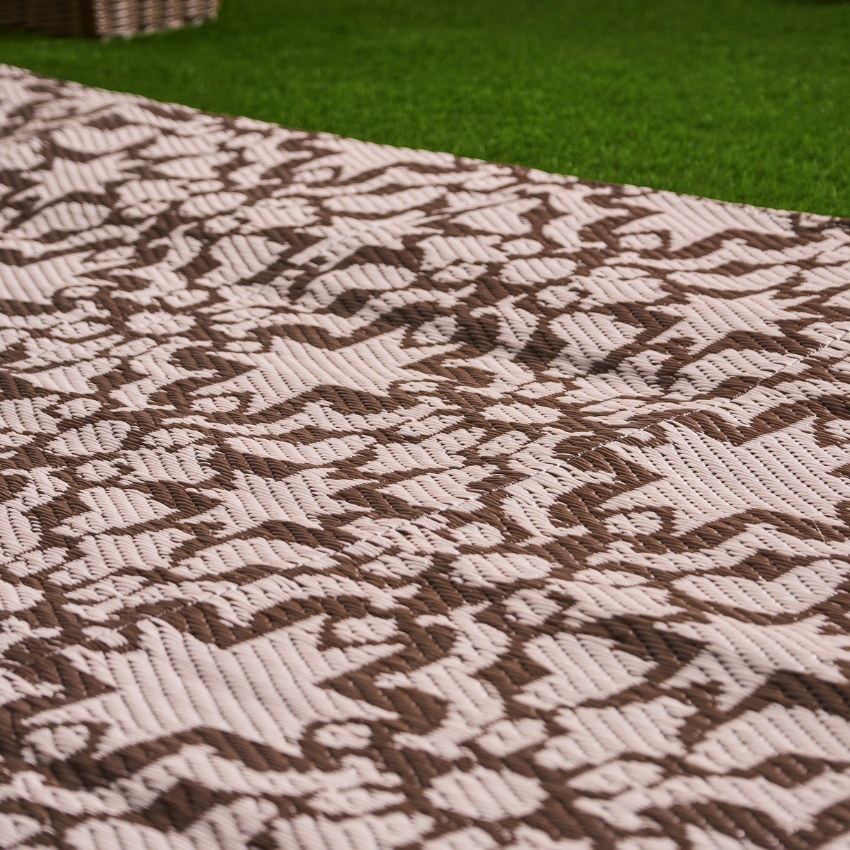 OHS Tile Print Reversible Outdoor Rug, Natural - 160 x 230cm>