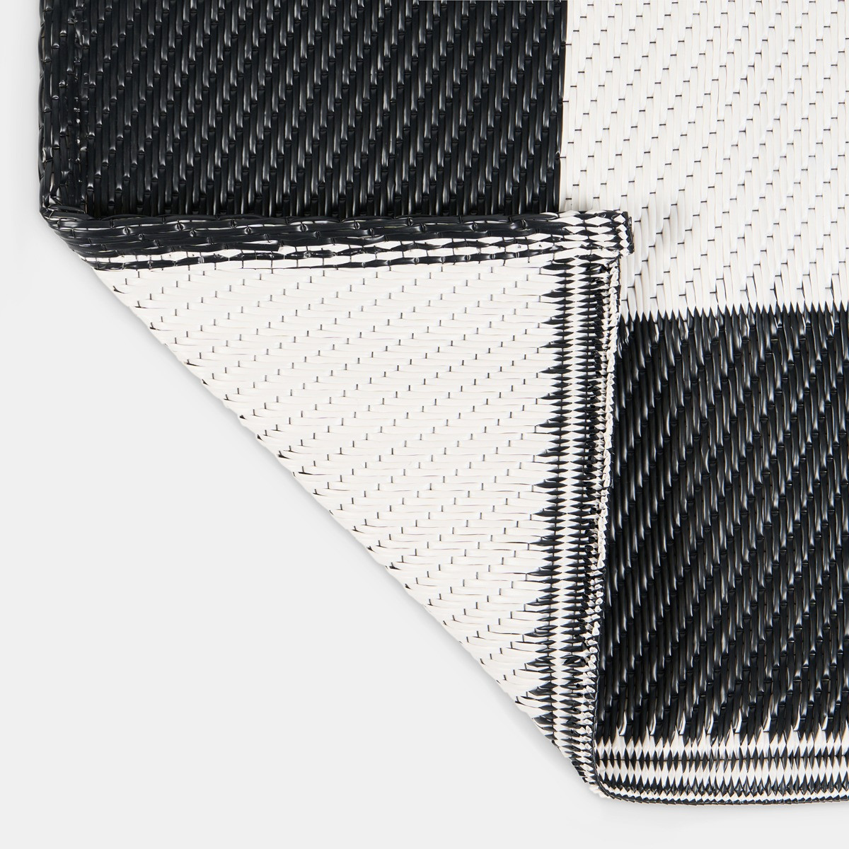 OHS Contrast Border Reversible Outdoor Rug, Black/Cream - 160 x 230cm>