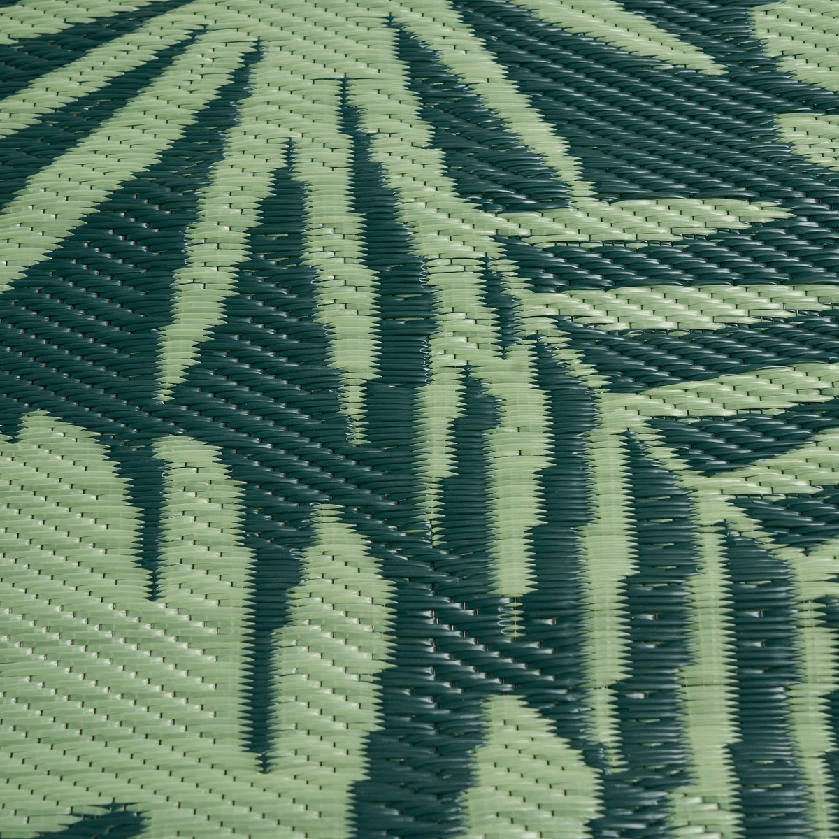OHS Palm Print Reversible Outdoor Rug, Green - 170cm>