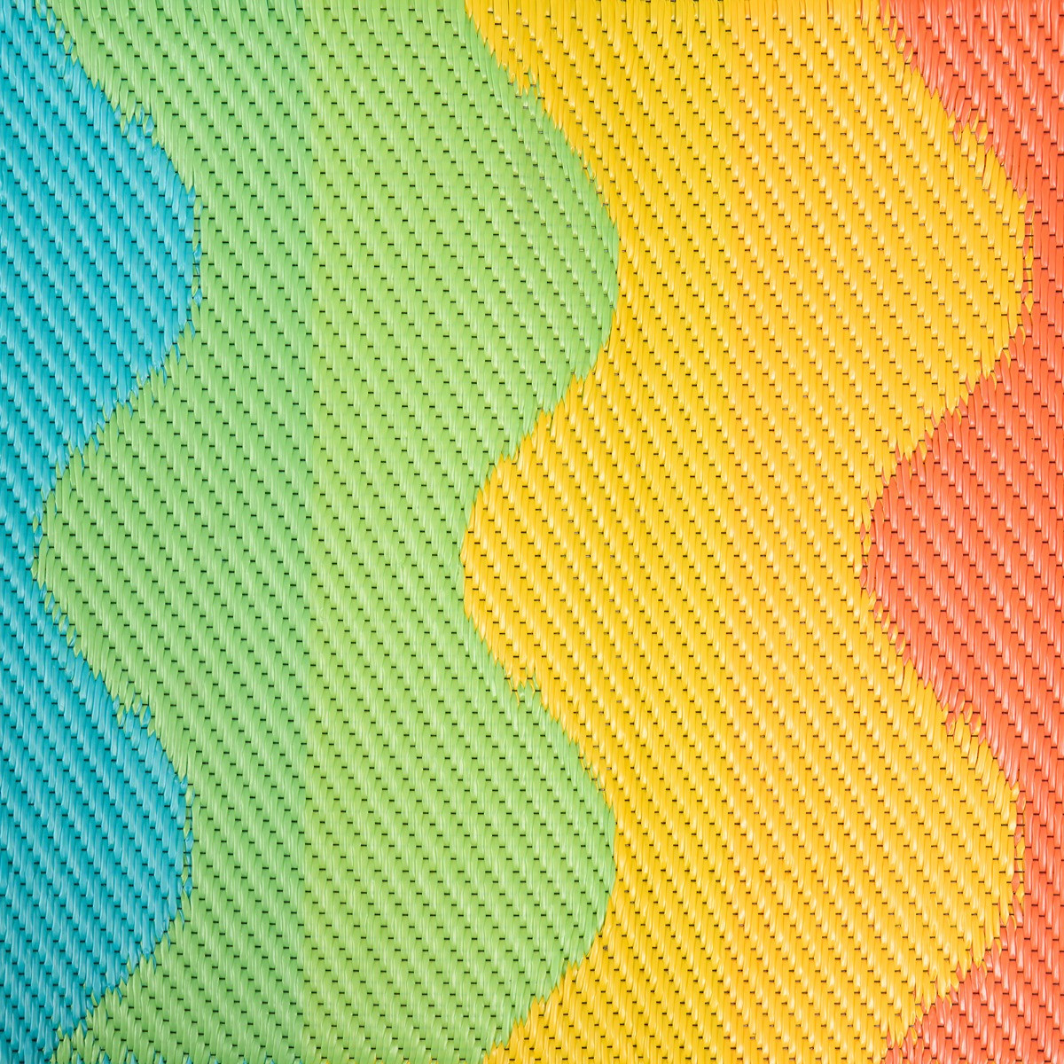 OHS Kids Waved Lines Print Outdoor Rug - Multi>