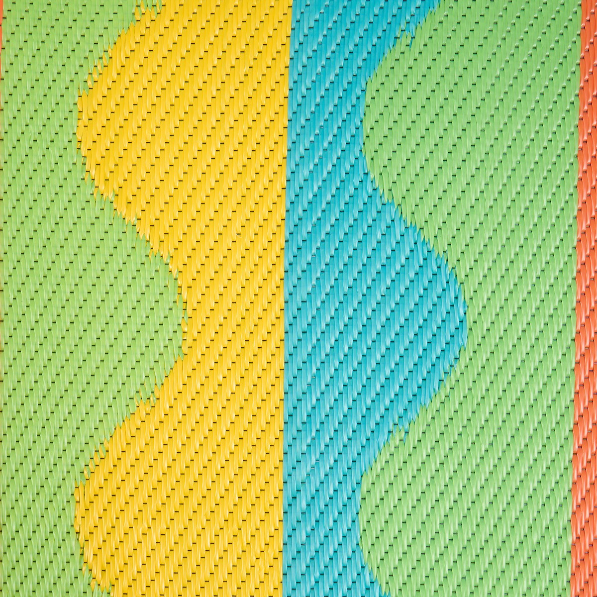 OHS Kids Waved Lines Print Outdoor Rug - Multi>