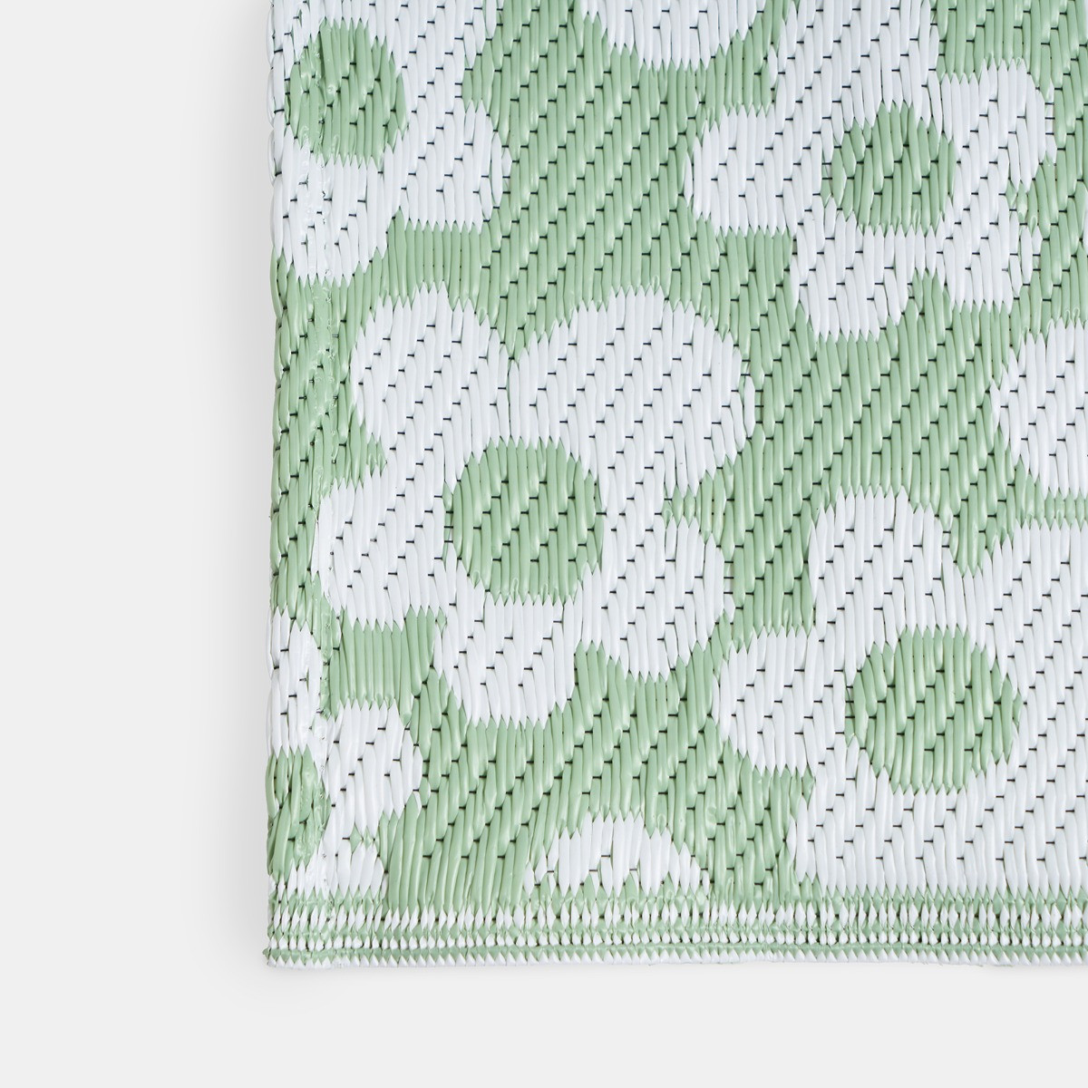 OHS Kids Daisy Print Outdoor Rug - Sage/White>