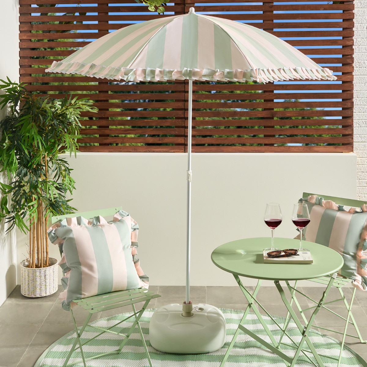 OHS Stripe Print Outdoor Parasol - Sage/Cream>