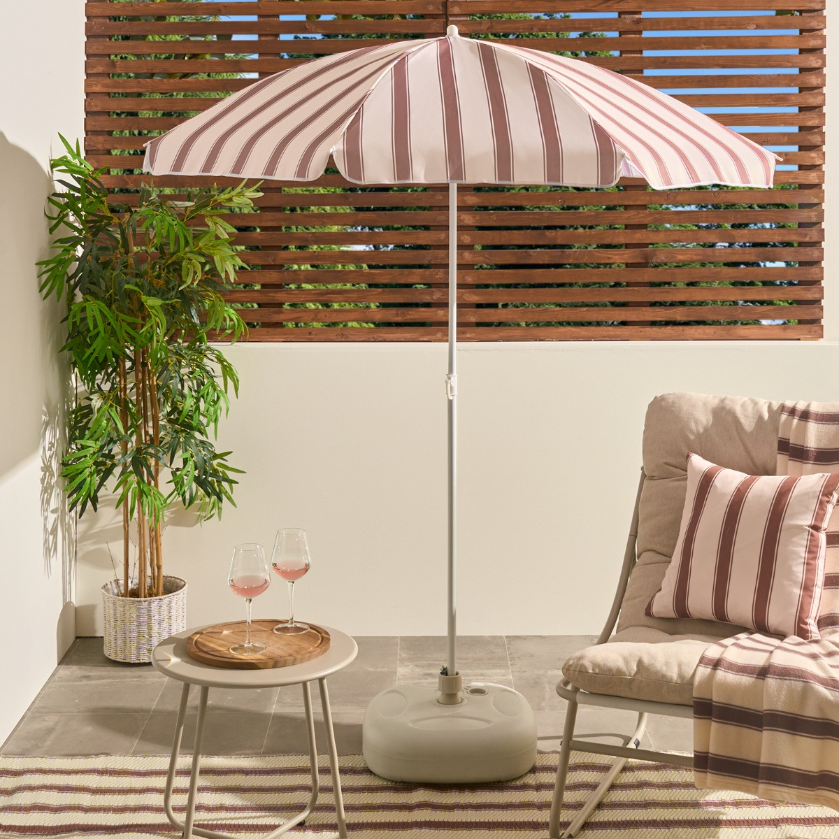 OHS Stripe Print Outdoor Parasol - Chocolate/Cream>