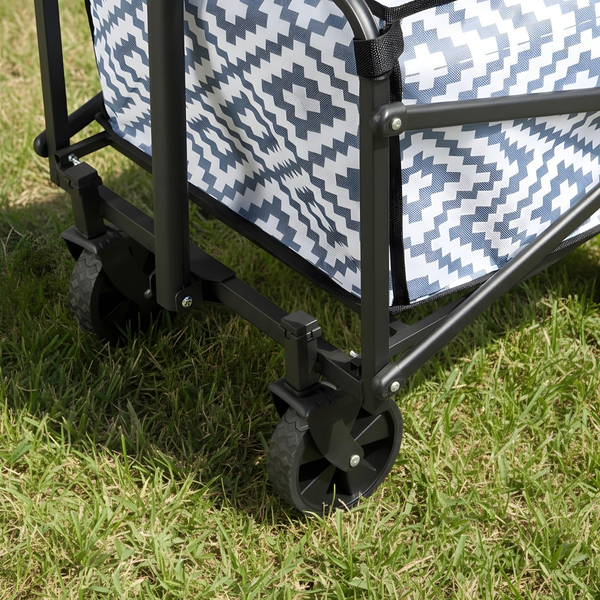 OHS Geometric Print Foldable Camping Trolley - Grey >