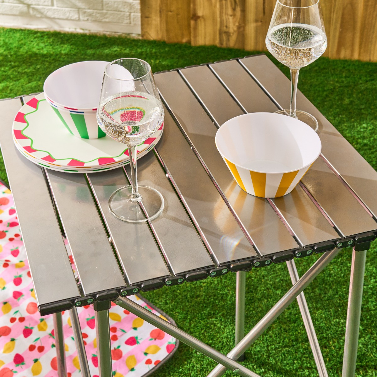 OHS Foldable Camping Table - Grey>