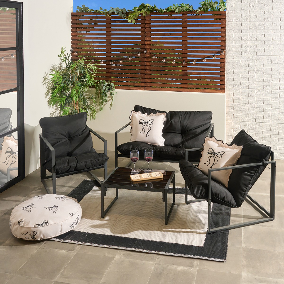 OHS Miami 4 Seater Outdoor Lounger Set - Black>