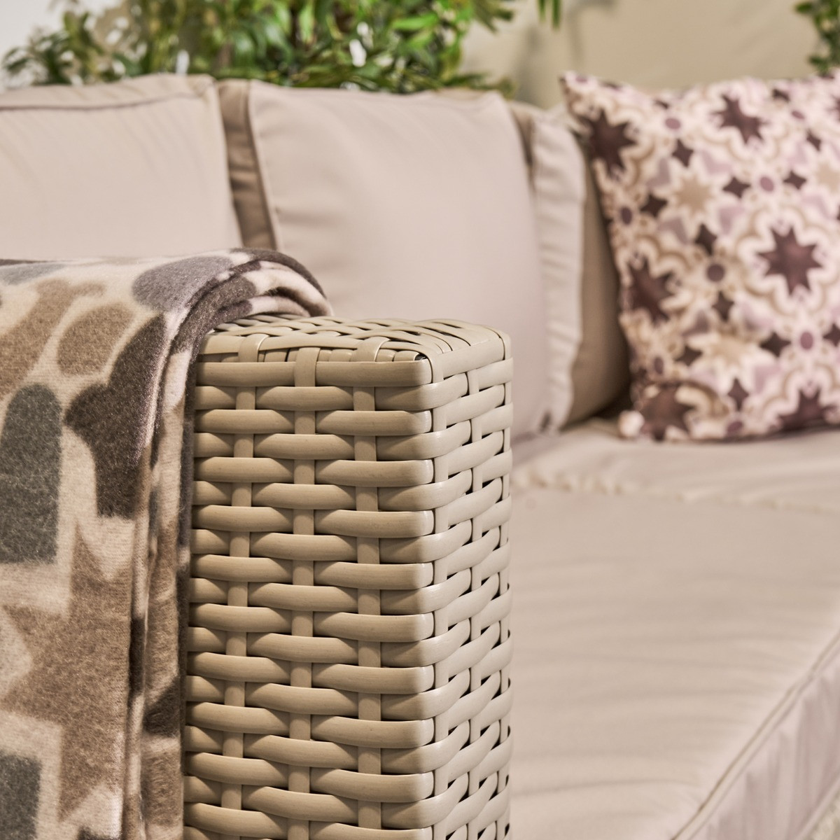 OHS Tuscany 5 Seater Rattan Sofa Set - Natural>