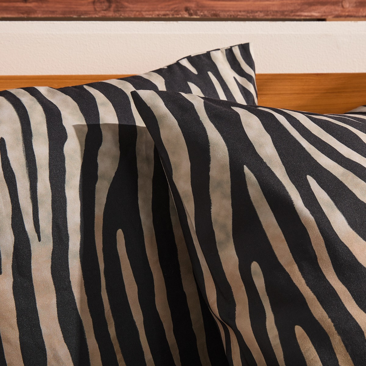 OHS Indoor/Outdoor Zebra Print Cushion Covers, Monochrome - 45 x 45cm>
