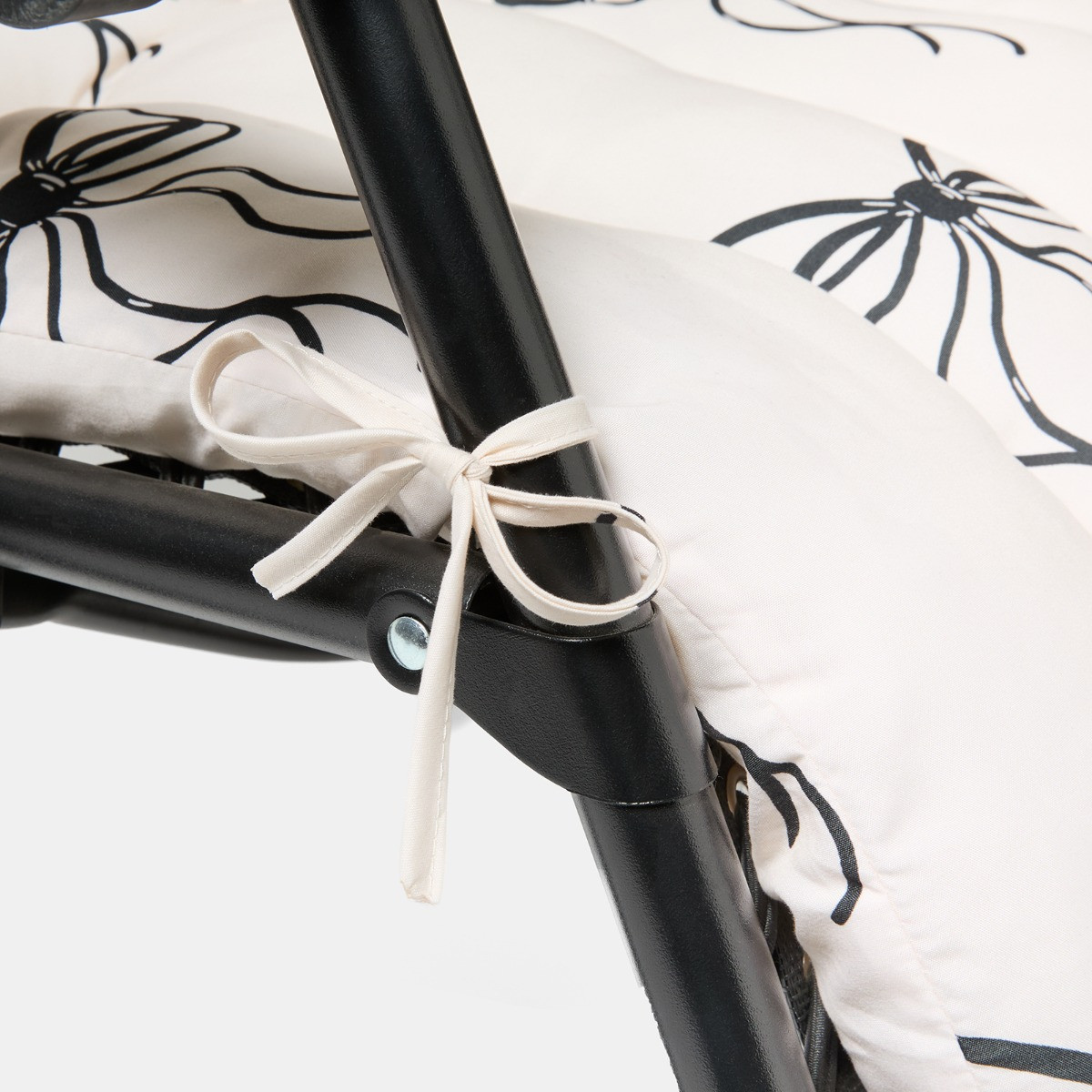 OHS Bow Print Gravity Chair Cushion - Monochrome>