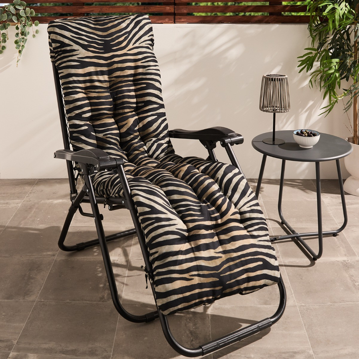 OHS Zebra Print Gravity Chair Cushion - Monochrome>