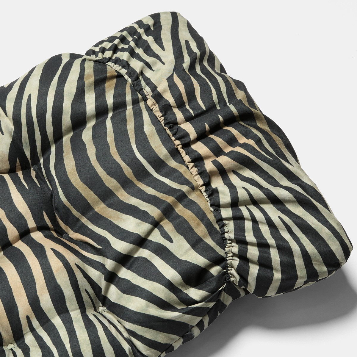OHS Zebra Print Gravity Chair Cushion - Monochrome>