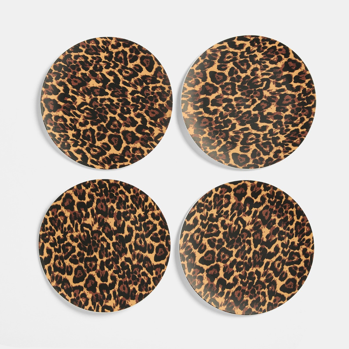 OHS Leopard Print Picnic Plates, Natural - 4 Pack>