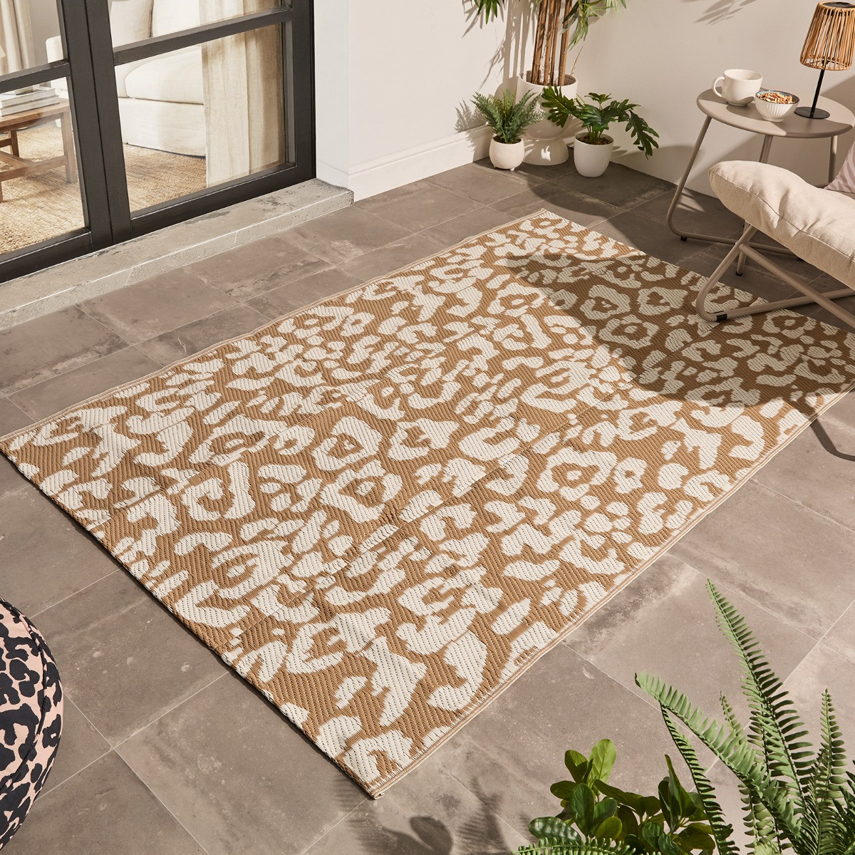 OHS Leopard Print Outdoor Rug - Beige>