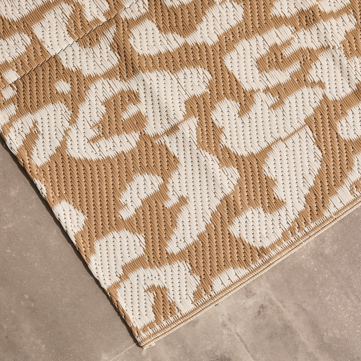OHS Leopard Print Outdoor Rug - Beige>