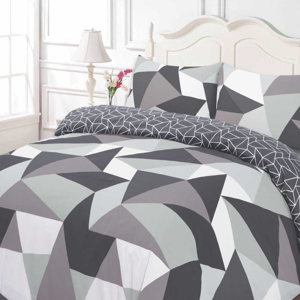 Dreamscene Shapes Geometric Duvet Cover Bedding Set, Black Grey - King>