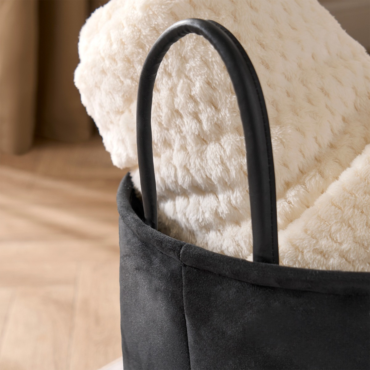 OHS Matte Velvet Storage Basket - Black>