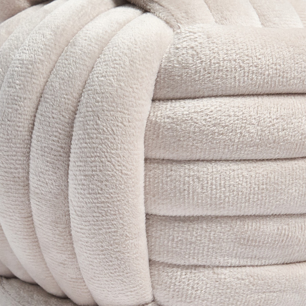 OHS Velvet Rope Doorstop - Cream>