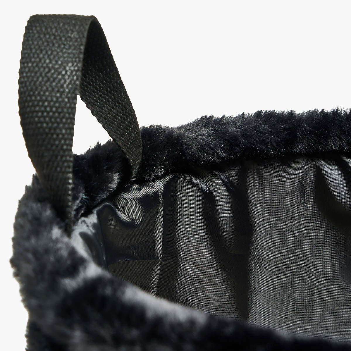 OHS Faux Fur Ribbed Storage Basket - Black>