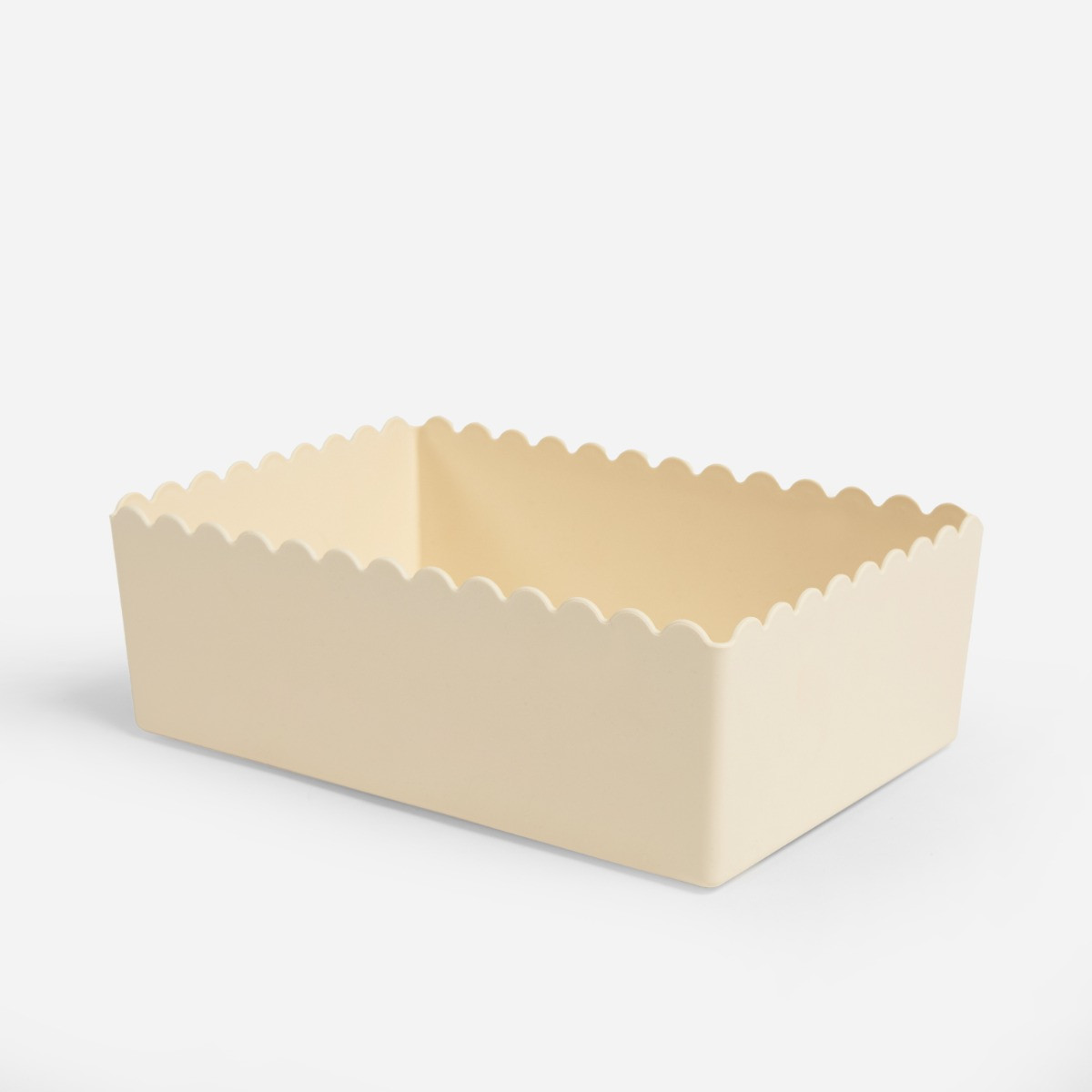 OHS Scalloped Plastic Tub - Cream>