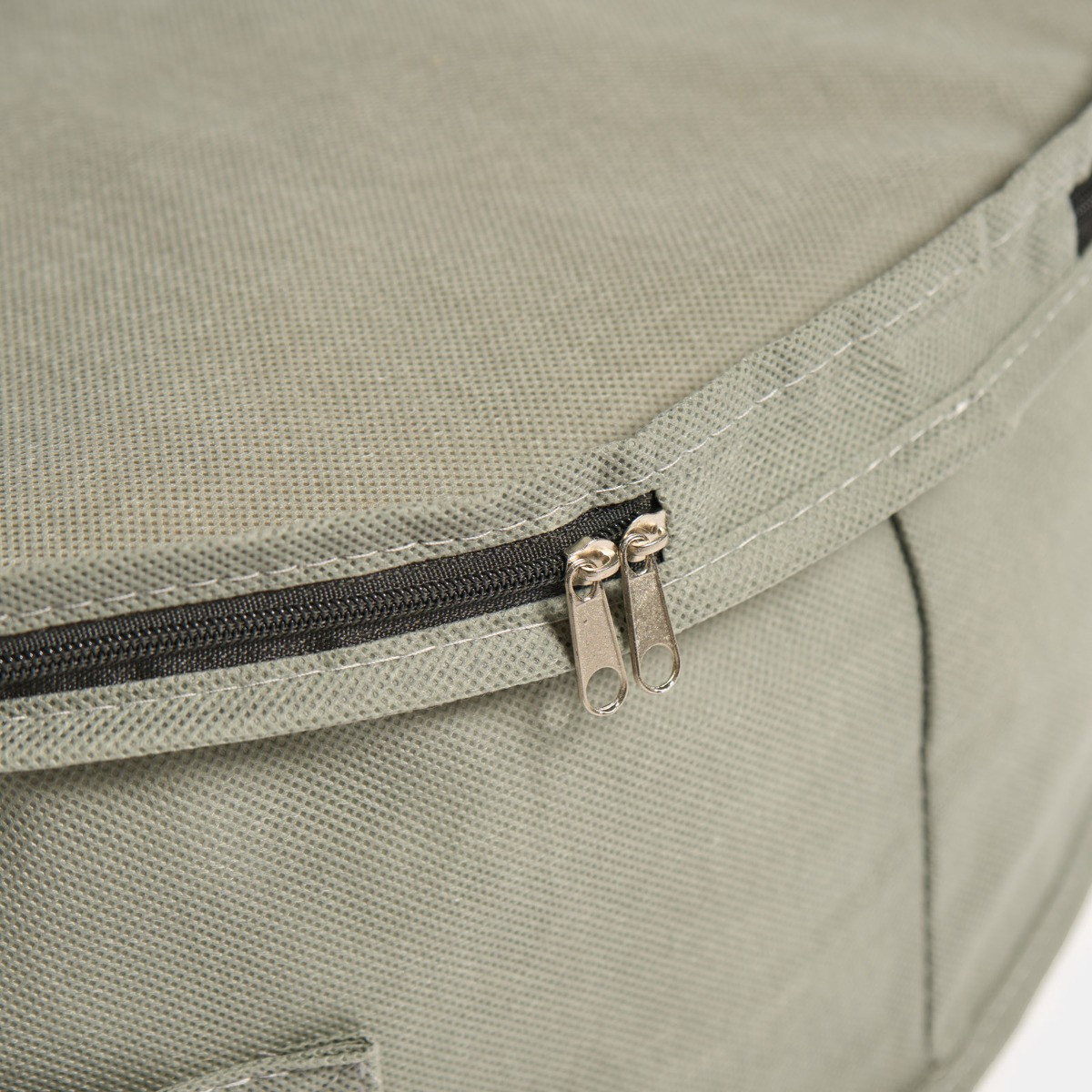 OHS Wreath Storage Bag - Grey>