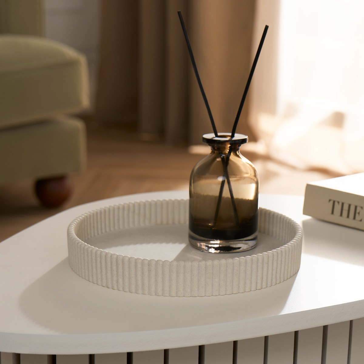 OHS Round Ribbed Tray - Natural>