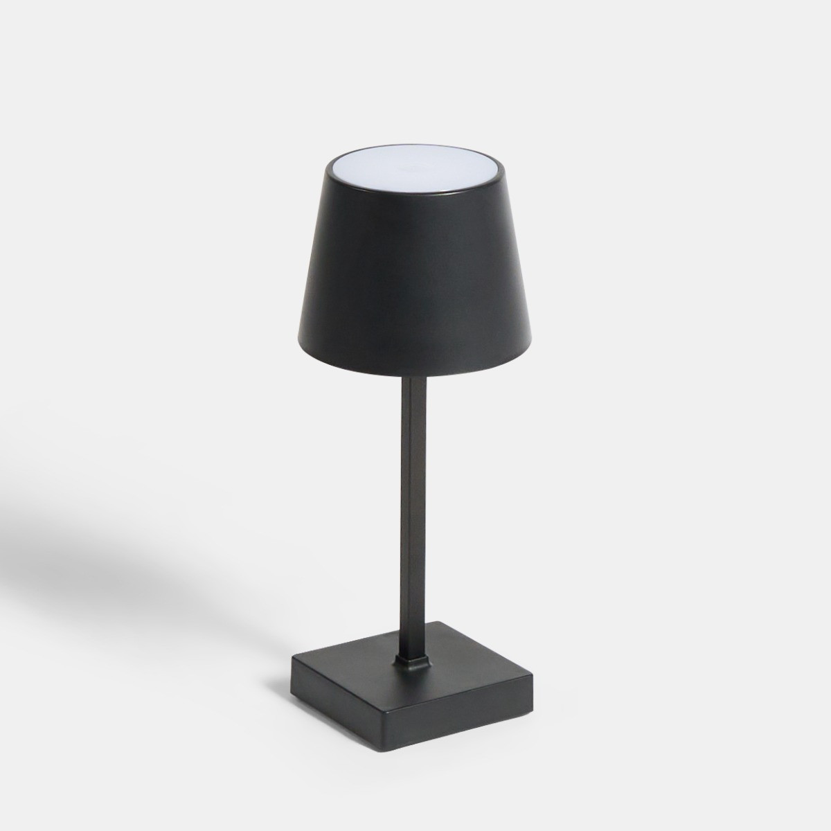 OHS Battery Operated Lamp - Black>