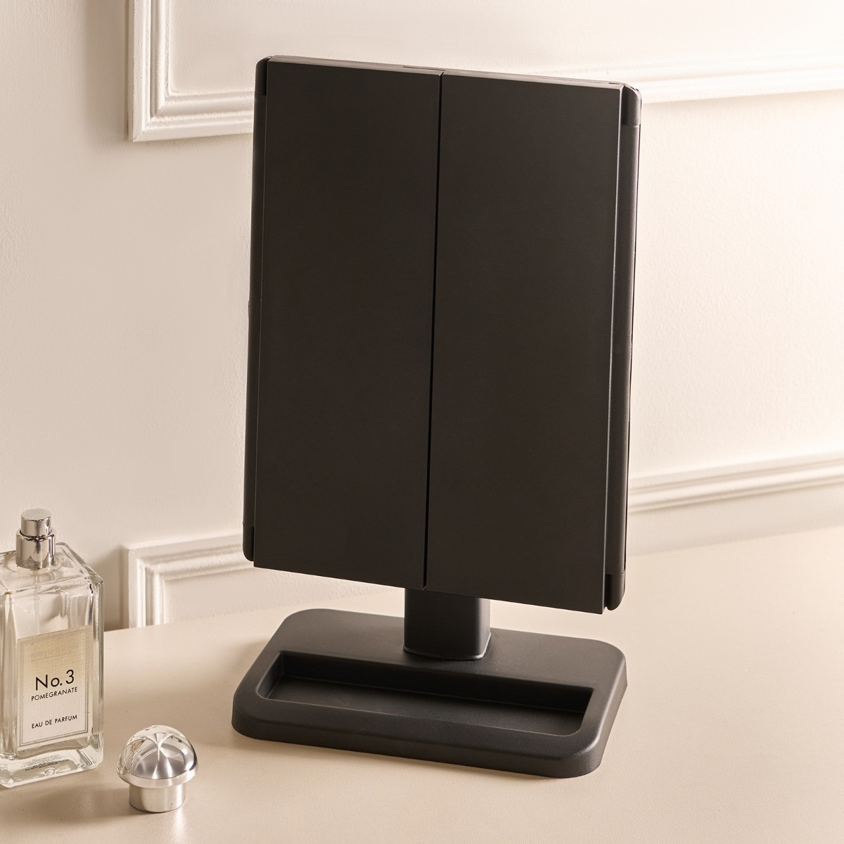 OHS LED 3-Way Vanity Mirror - Black>