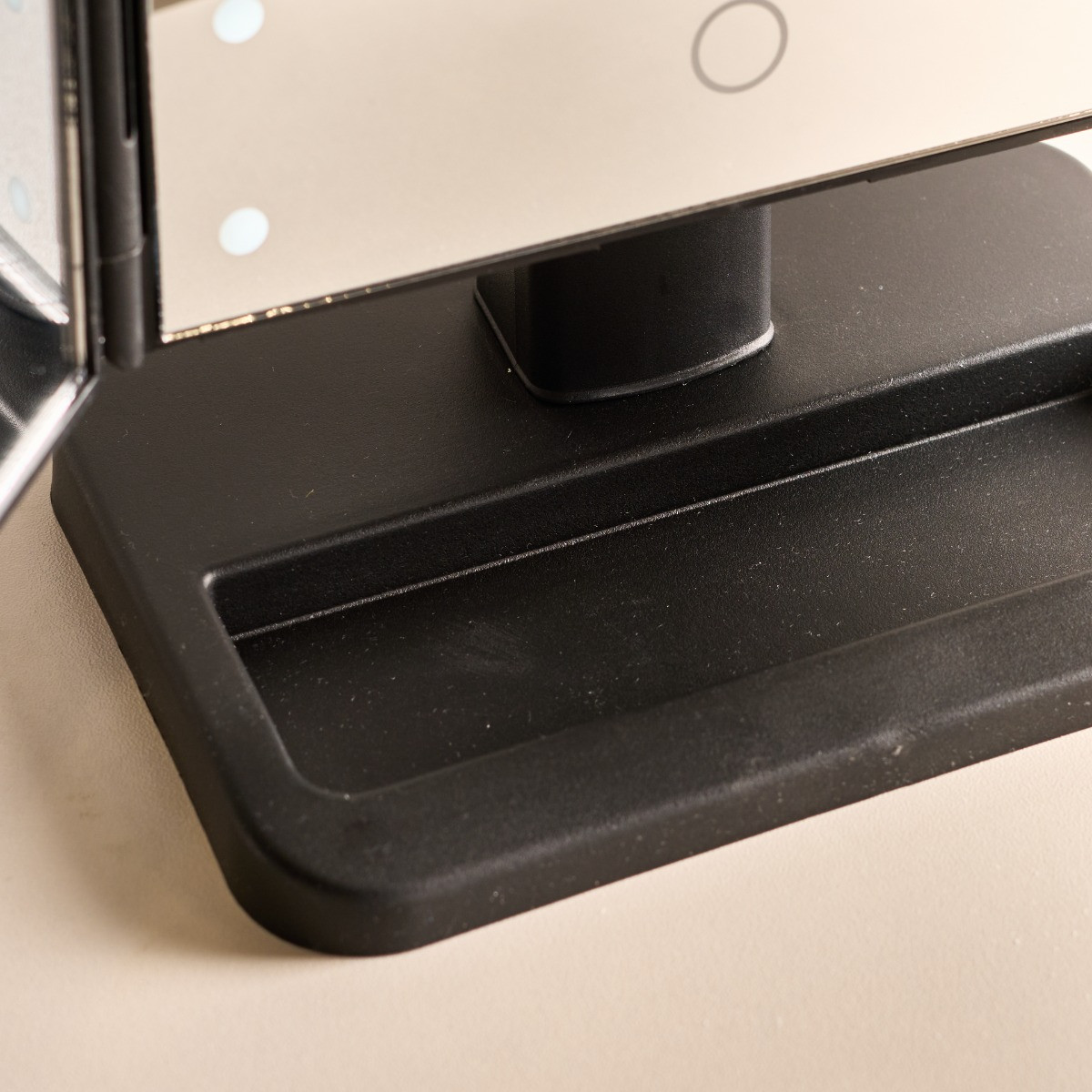 OHS LED 3-Way Vanity Mirror - Black>