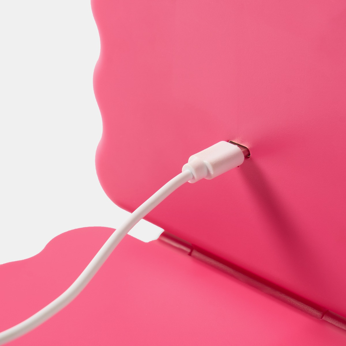 OHS LED Scallop Travel Mirror - Hot Pink>