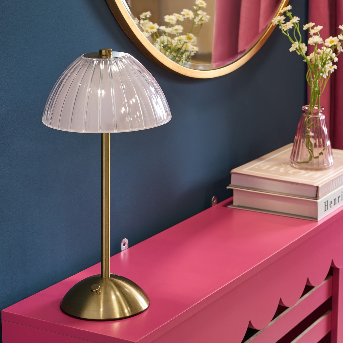 OHS Rechargable LED Lamp - Clear/Gold>