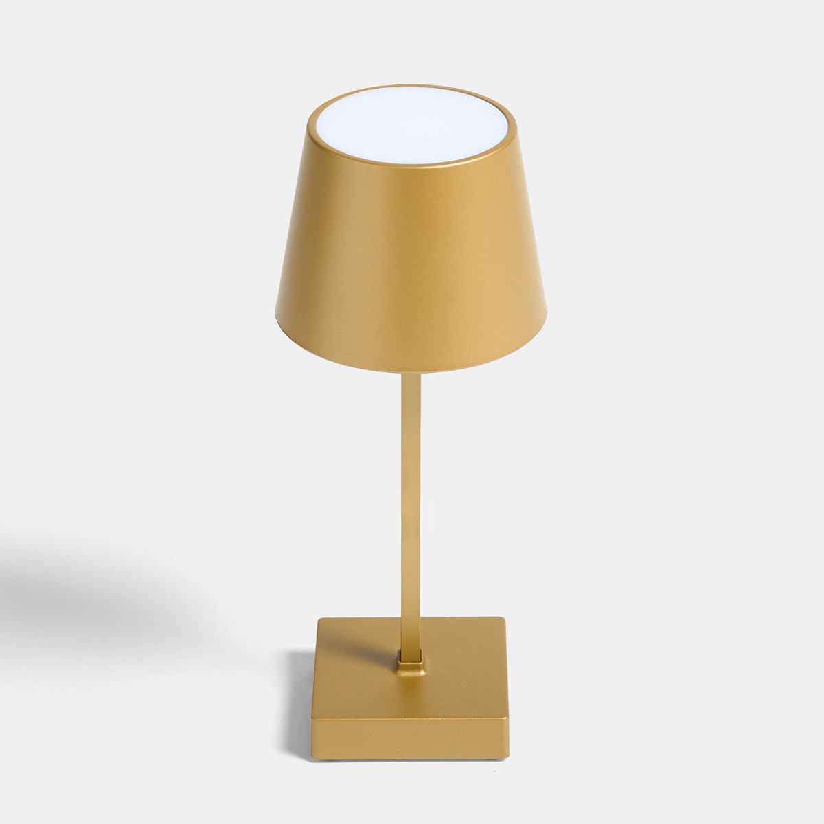 OHS Battery Operated Lamp - Gold>