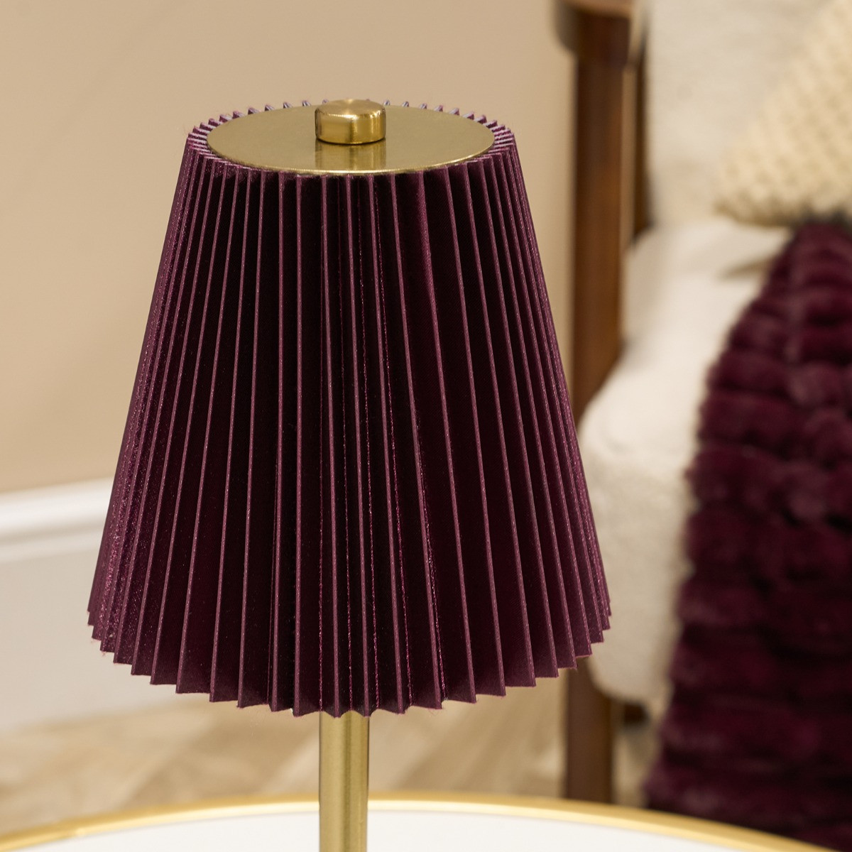 OHS Rechargeable Table Lamp - Burgundy>