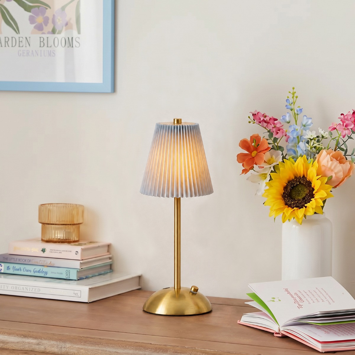 OHS Rechargeable Table Lamp - Blue>