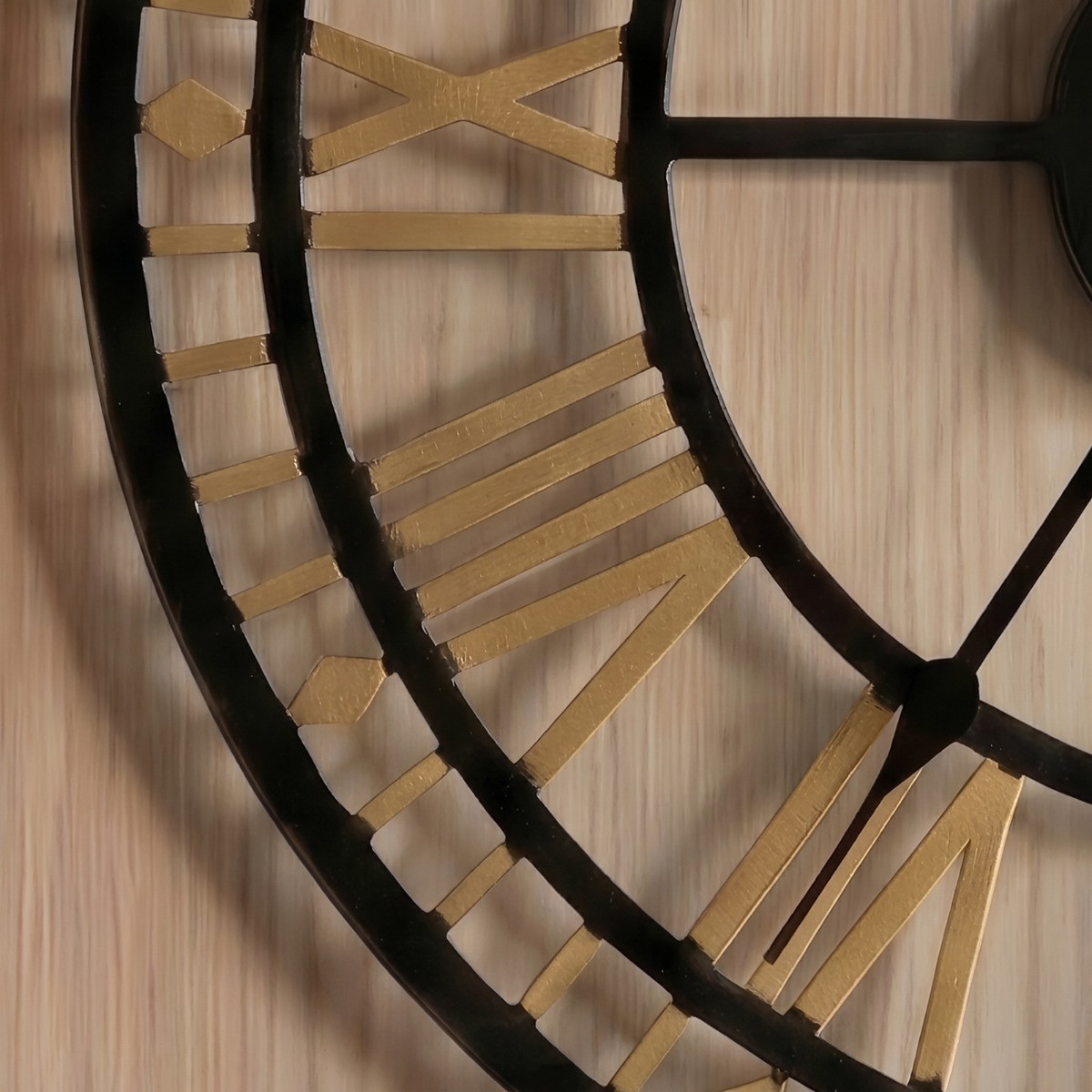 OHS Skeleton Wall Clock - Black/Gold>