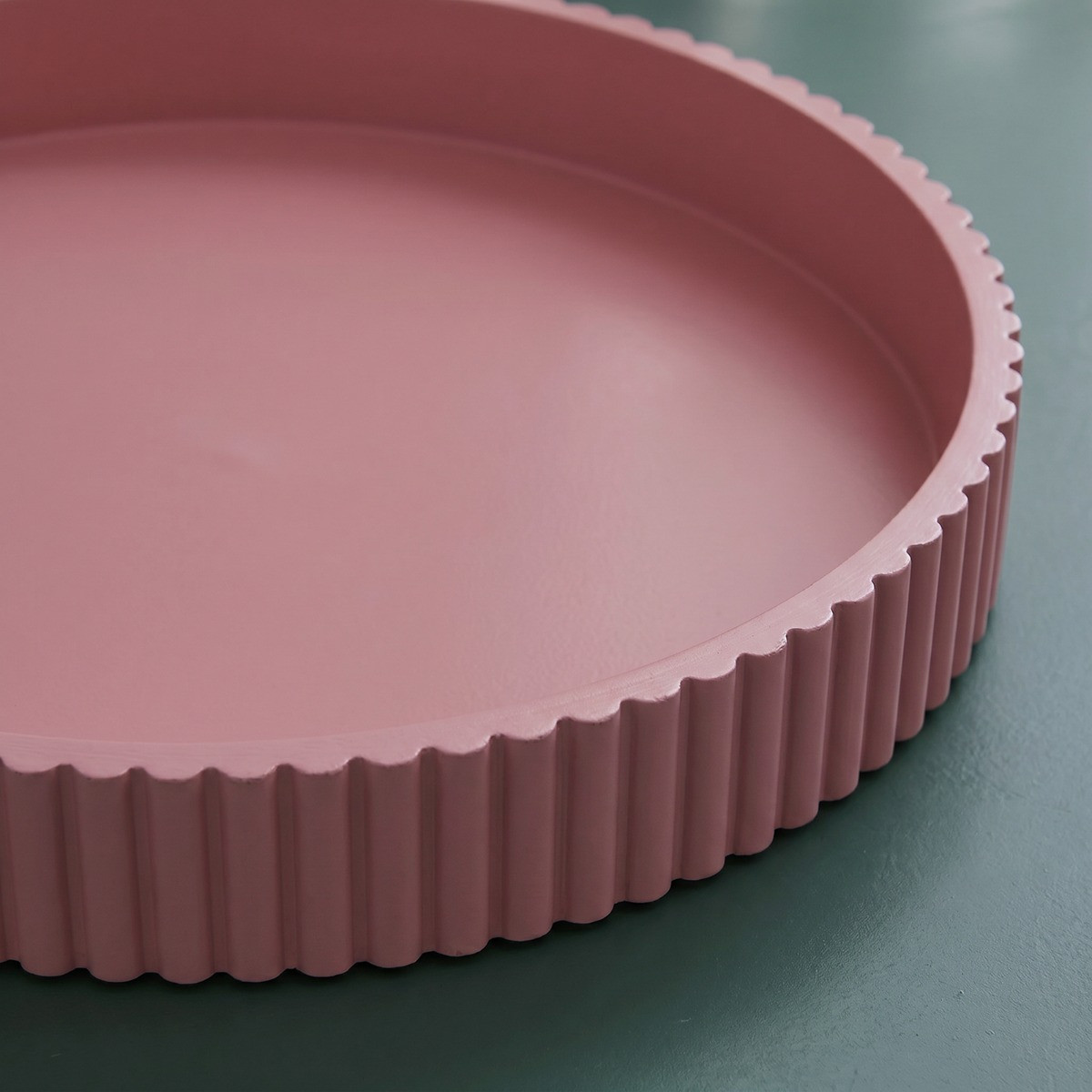OHS Round Ribbed Tray - Pink>