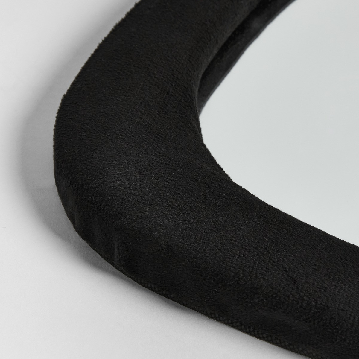 OHS Matte Velvet Irregular Mirror - Black>