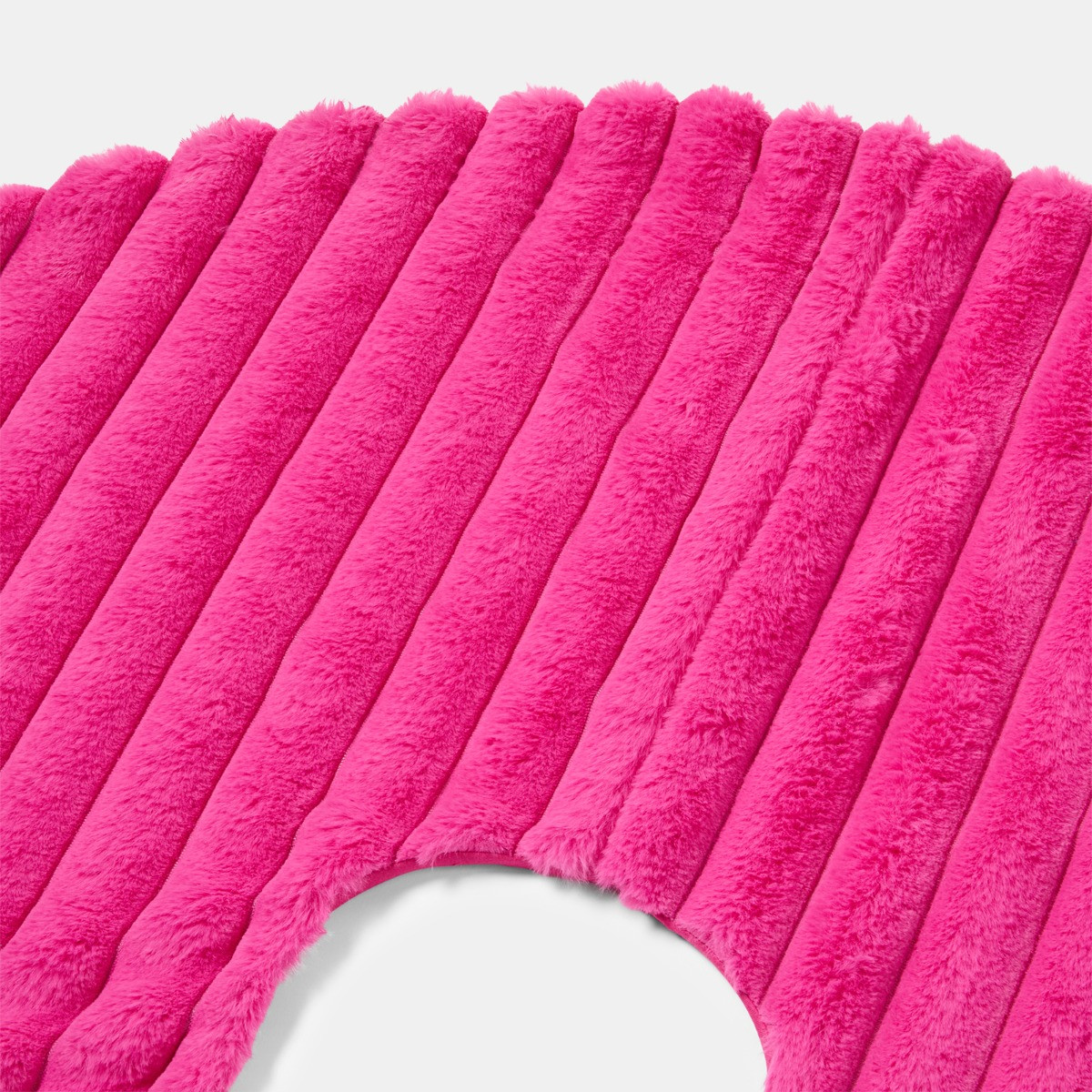 OHS Ribbed Faux Fur Christmas Tree Skirt - Hot Pink>