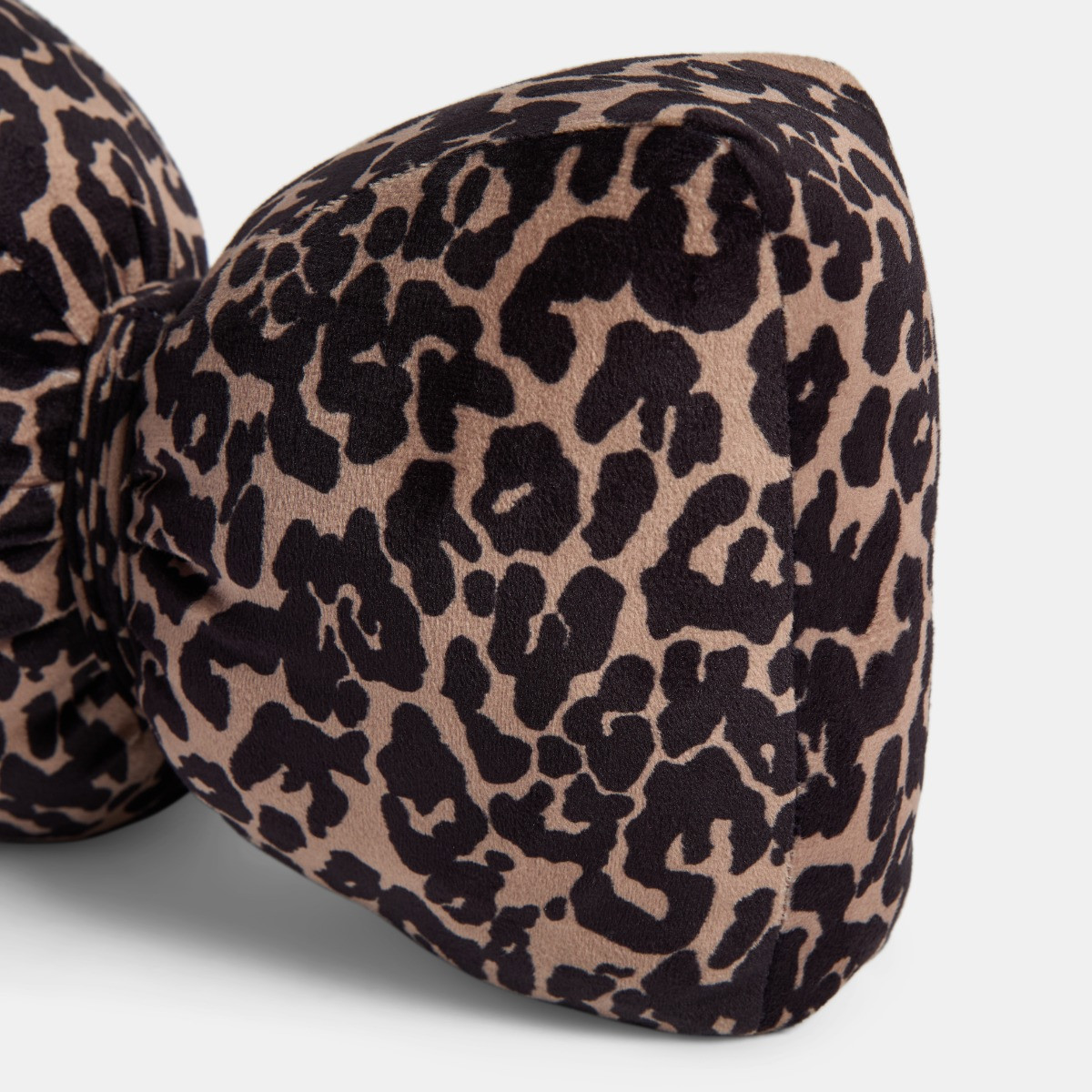 OHS Bow Leopard Print Velvet Doorstop - Brown>