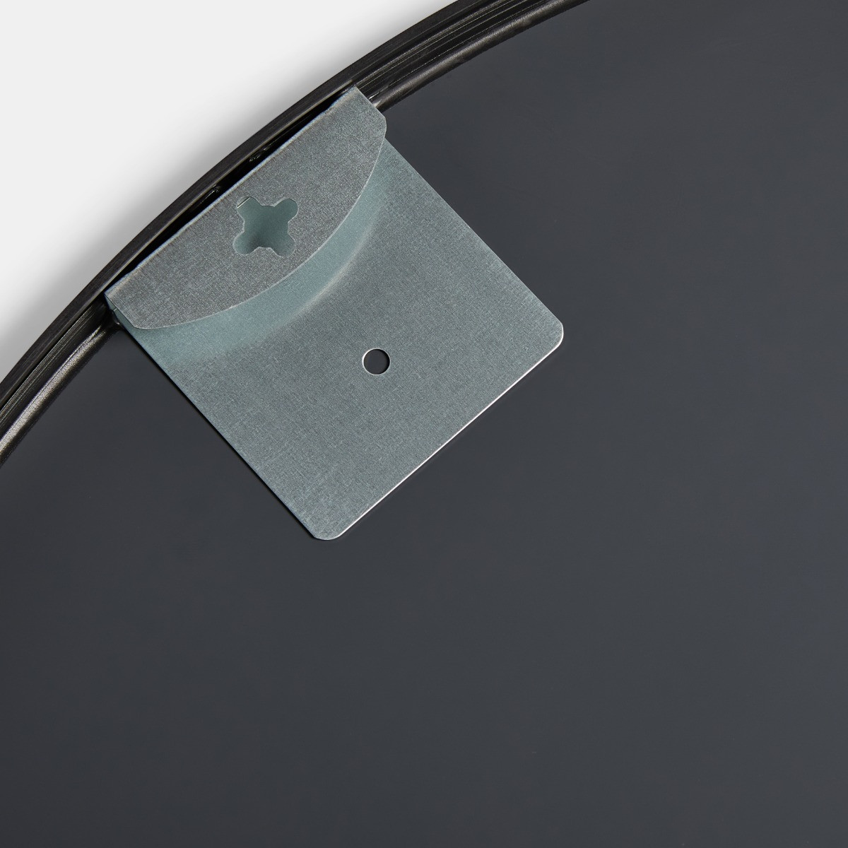 OHS Round Wall Mirror - Black>
