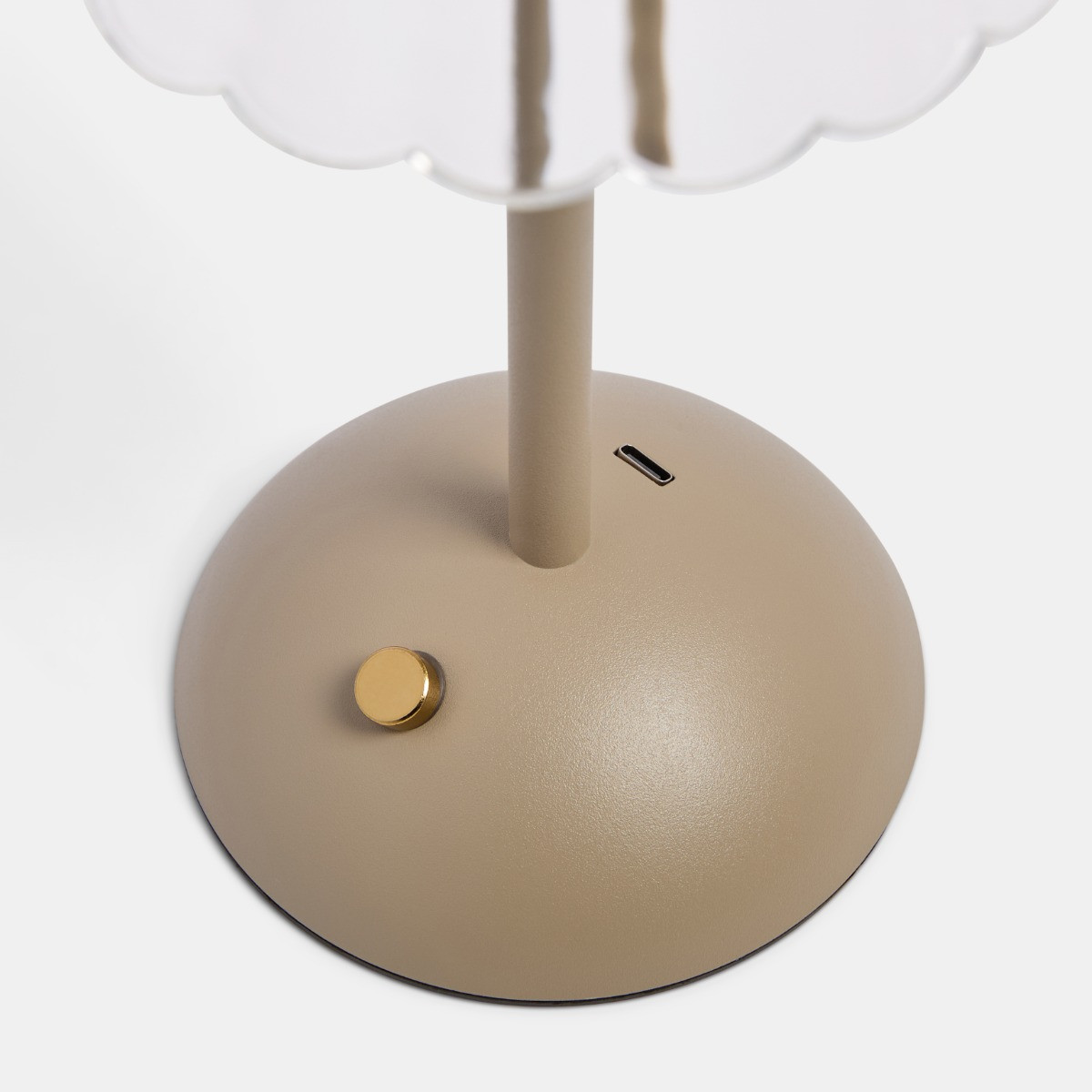 OHS Rechargeable Lamp with Clear Flute Shade - Natural>