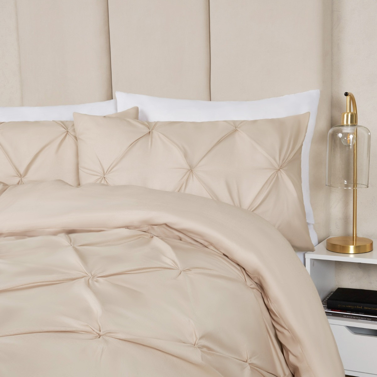 OHS Diamond Pintuck Pinch Pleat Duvet Cover Set, Beige - King>
