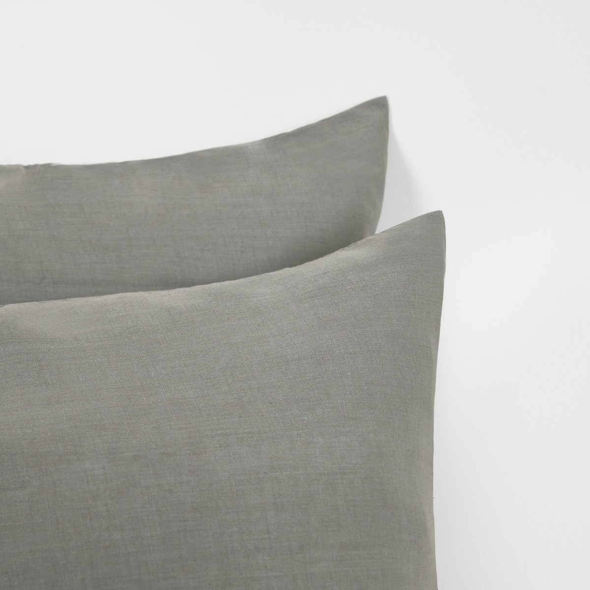 Highams 2 Pack Cotton Housewife Pillowcases - Grey>