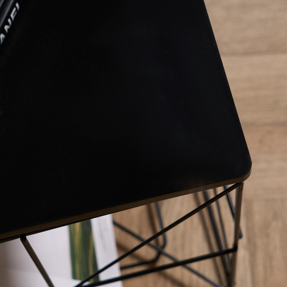 OHS Manhattan Storage Basket Side Table - Black>