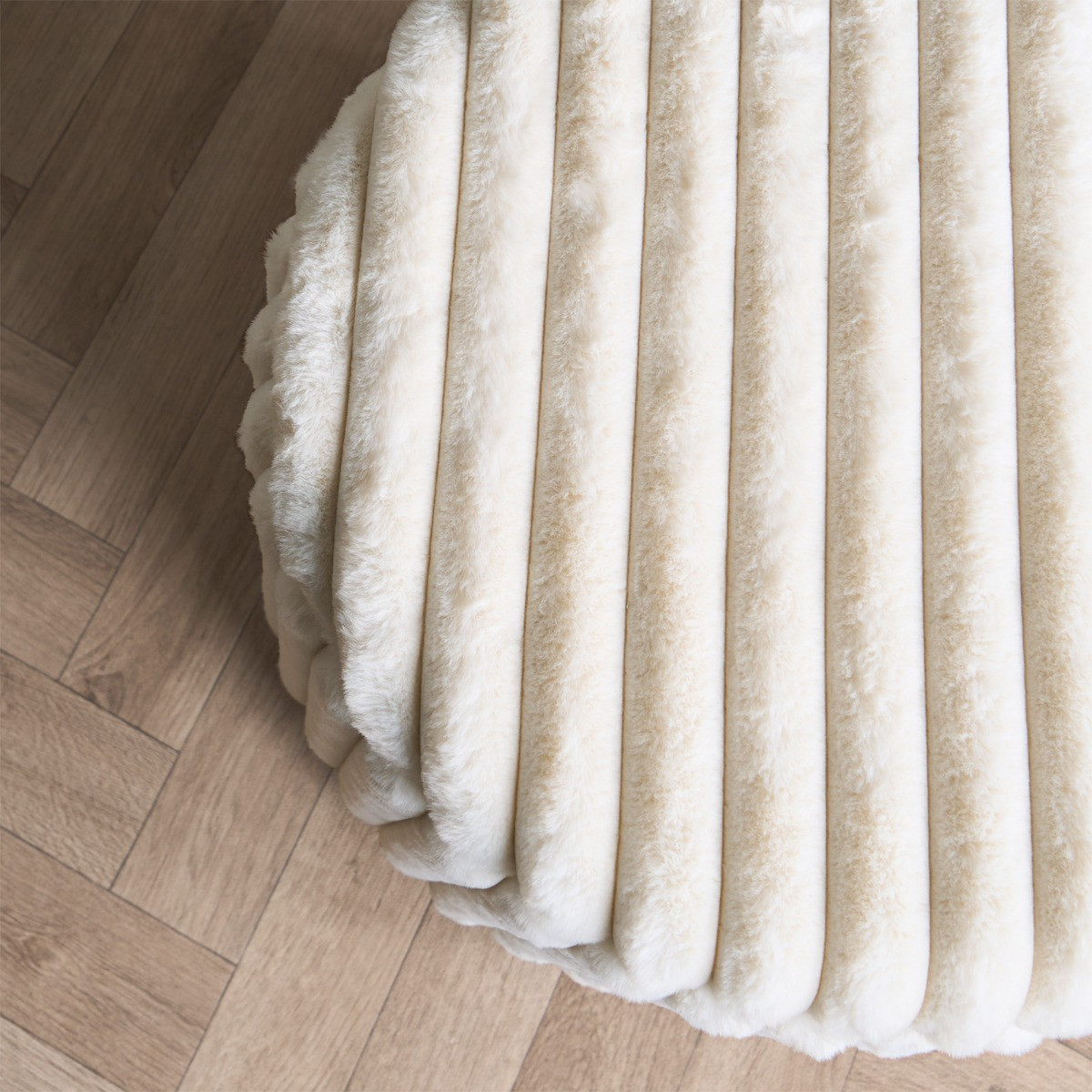 OHS Ribbed Round Ottoman - Cream>