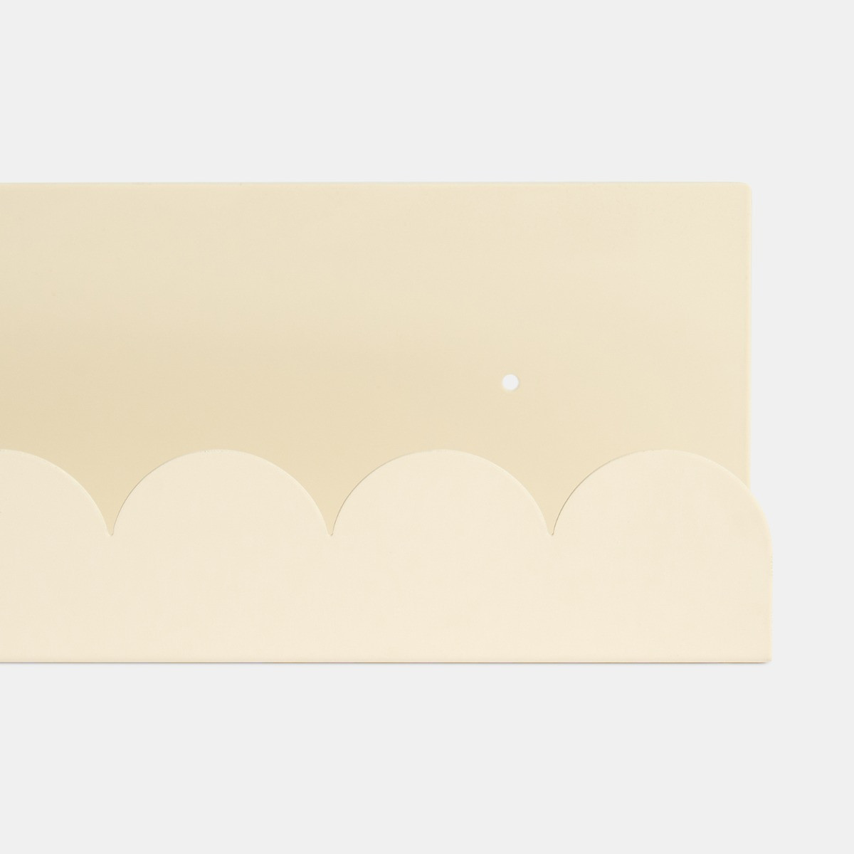 OHS Set of 2 Scallop Shelves - Cream>