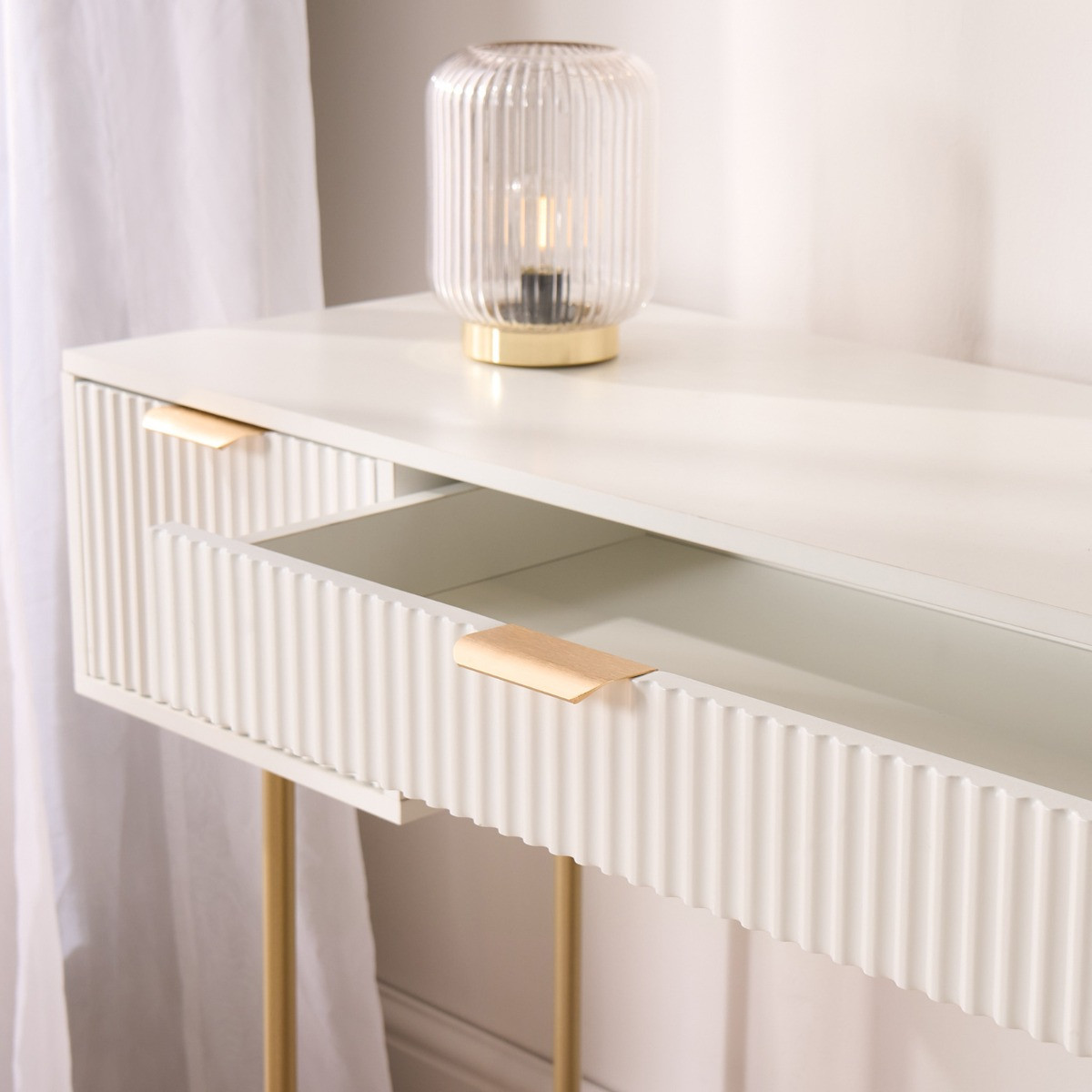 OHS Ribbed Dressing Table - White>